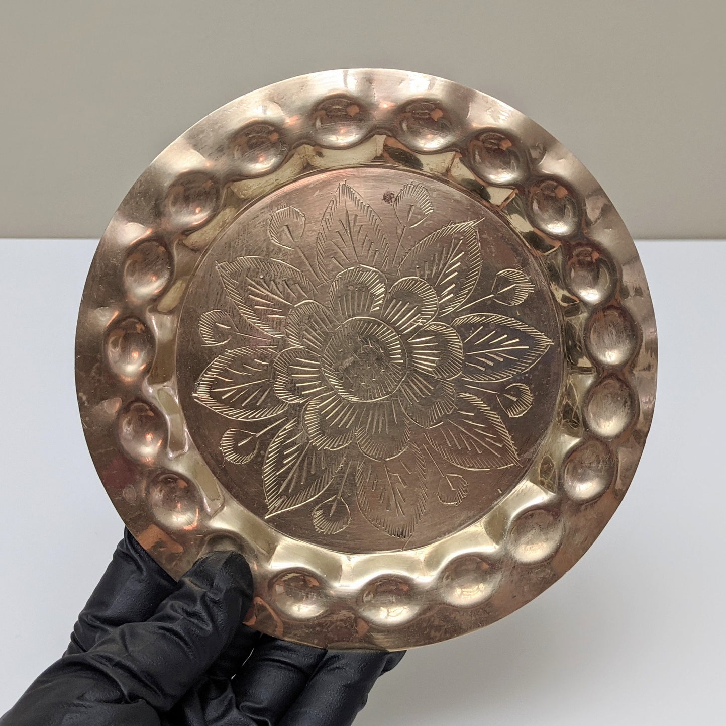 Vintage Hammered Brass Round Decorative Plate Dish | Trinket Dish | Jewelry Dish | Catchall