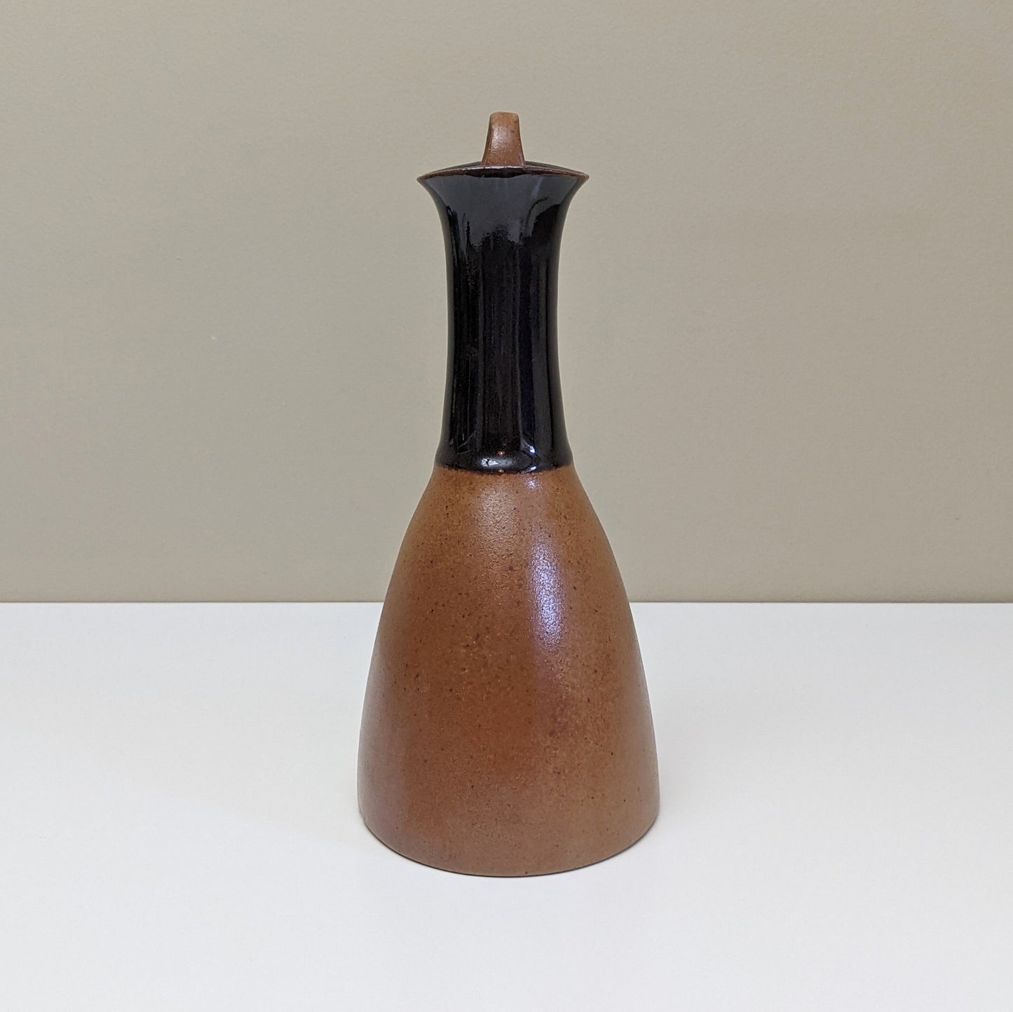 Vintage Dark Brown & Brown Ceramic Stoneware Wine Decanter and Stopper by SIAL Pottery | SIAL II Oval Dinner Service