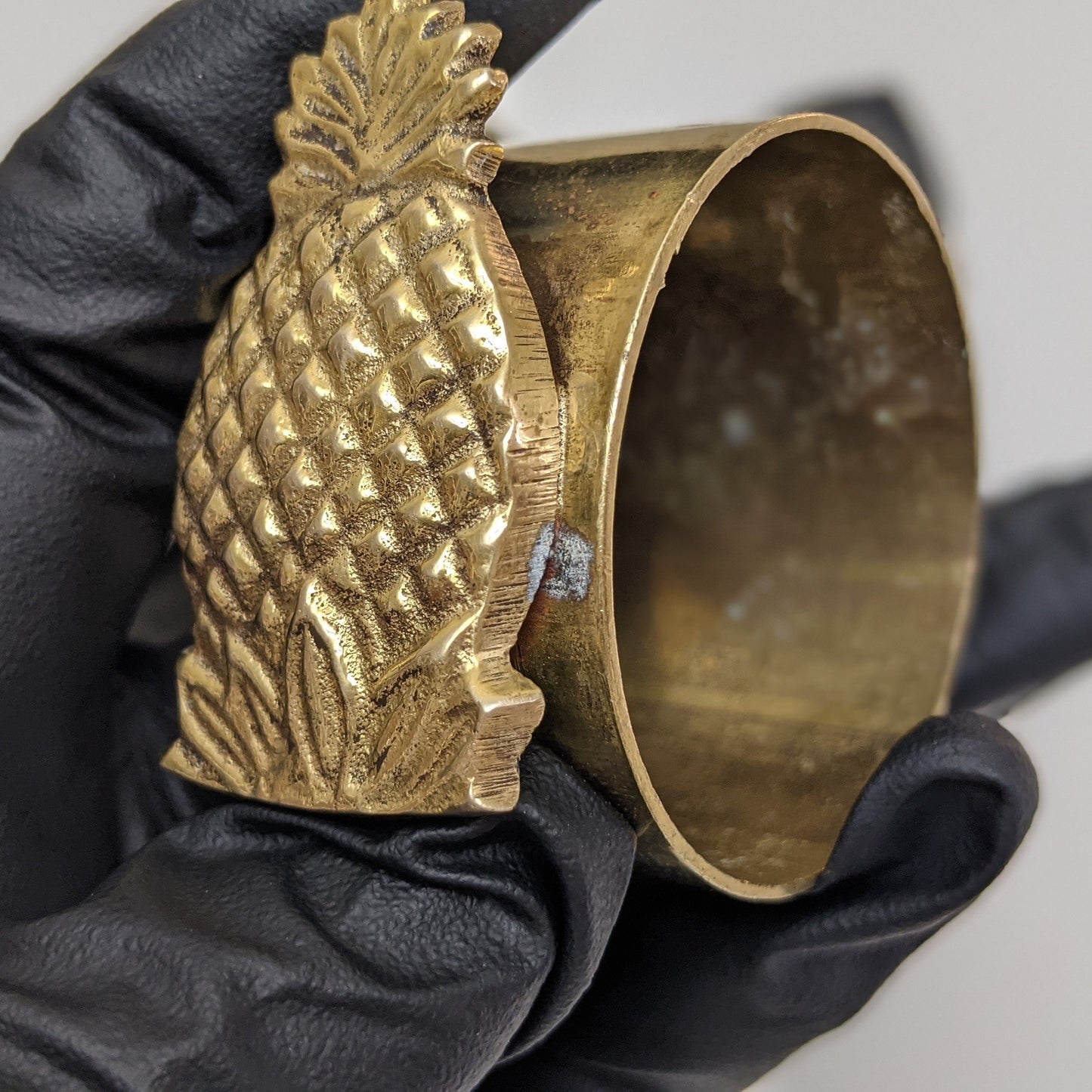 Set of six (6) Vintage Brass Pineapple Napkin Rings | Napkin Holders