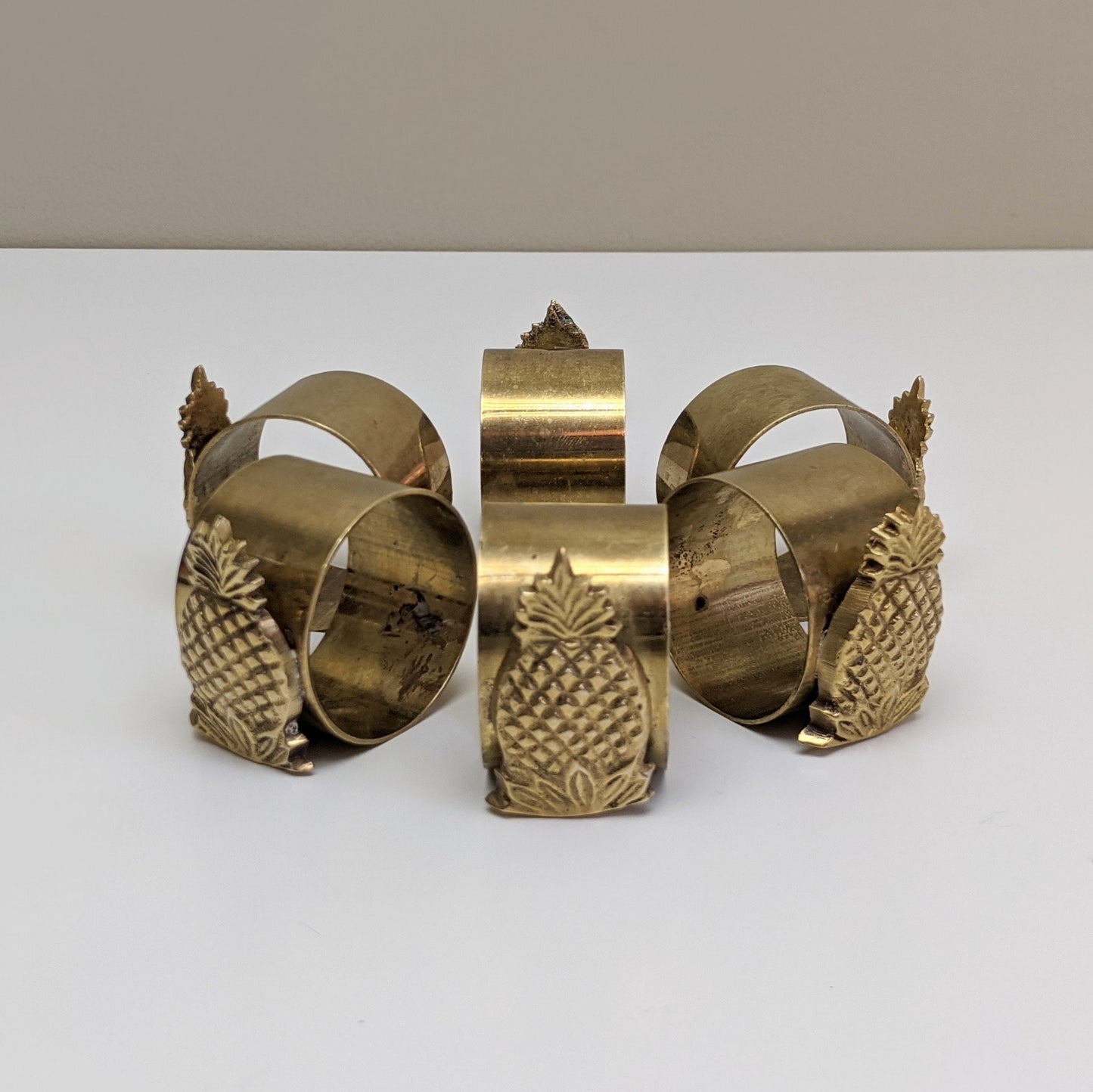 Set of six (6) Vintage Brass Pineapple Napkin Rings | Napkin Holders